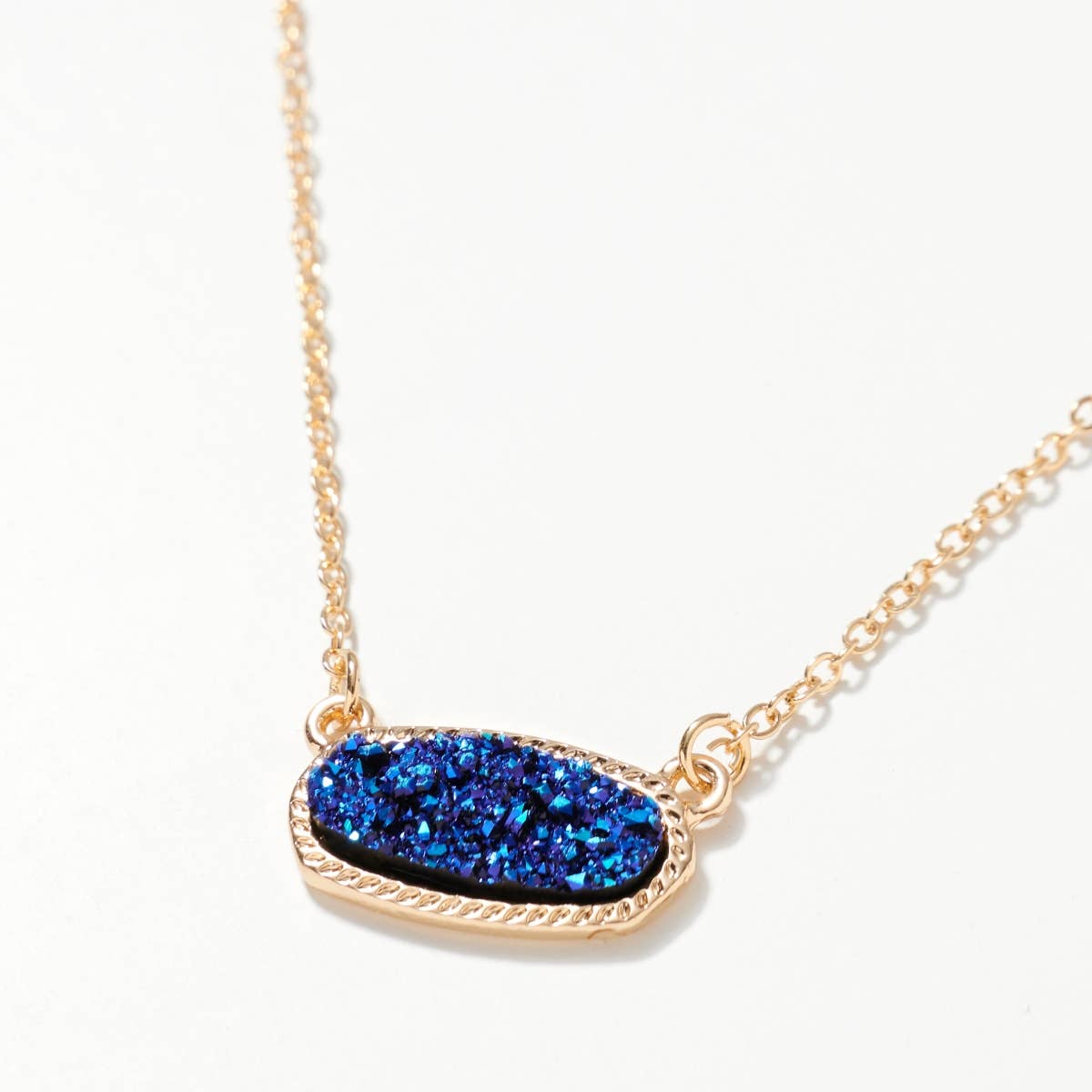 Oval Druzy Stone Charm Short Necklace